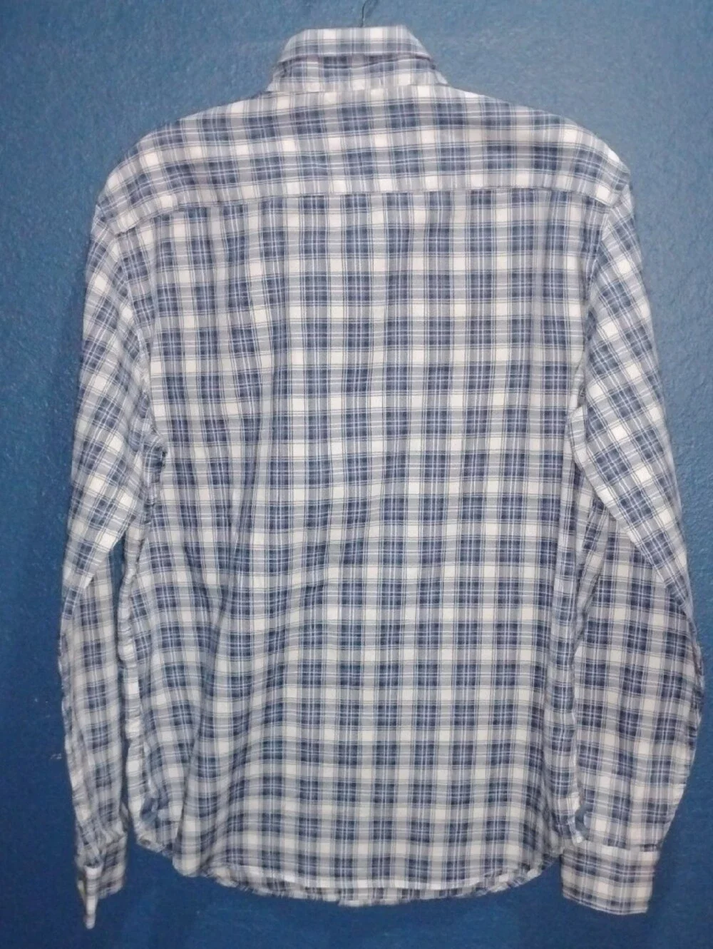 Banana Republic Men's White and Blue Plaid Button-Down Shirt